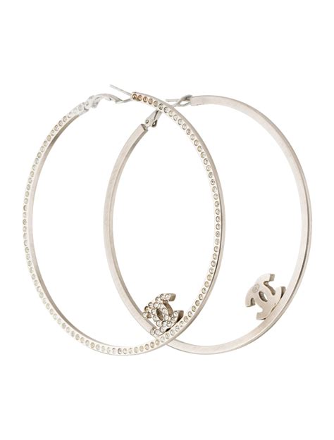 chanel big hoop earrings